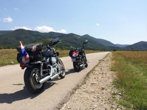 Motorradtouren Bootsverleih