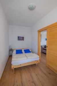 App 2 - Schlafzimmer-Ansicht 1